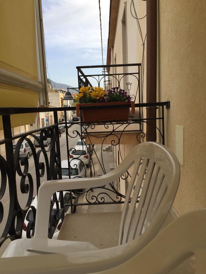 B&B Casa Blanca Сан-Вито-Ло-Капо Экстерьер фото